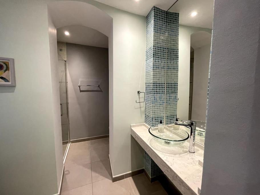 Stylish 2Br Contemporary Design Perfect Vacation Lejlighed Gibraltar Eksteriør billede